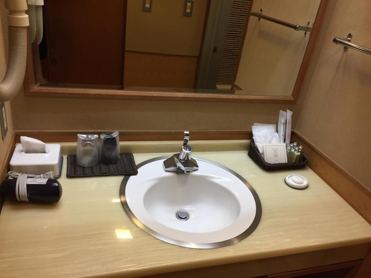 Kyu Karuizawa Hotel Otowa No Mori Exterior photo